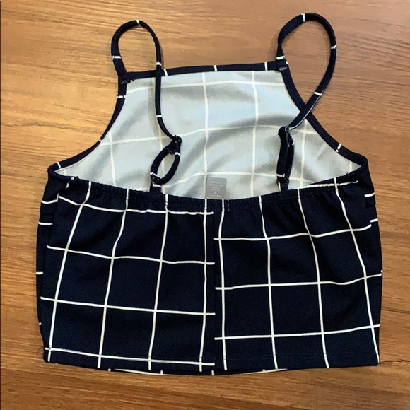 Charlotte Russe Crop Top - Picture 3 of 3